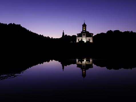 Cementerio de Niembro