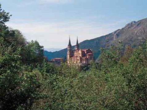 Ruta Histórica a Covadonga